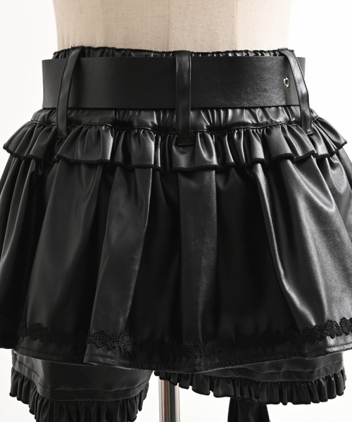 TRAVAS TOKYO(トラバス トウキョウ)の「『TRAVAS TOKYO/トラバス トーキョー』レッグカバー付きPUレザーショーパン(その他パンツ・レディース・ブラック・M)」の15枚目の写真
