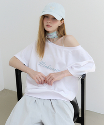 OFF SHOULDER LETTERING SWEAT TOP_WHITE