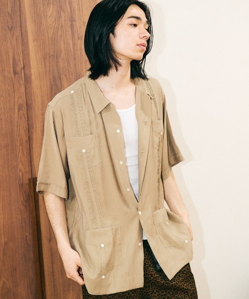 68&brothers(シックスティエイトアンドブラザーズ)の「SUNNY SPORTS / CUBAN SHIRT(シャツ/ブラウス・メンズ・ブラック/ベージュ/グリーン・LARGE/MEDIUM)」の4枚目の写真