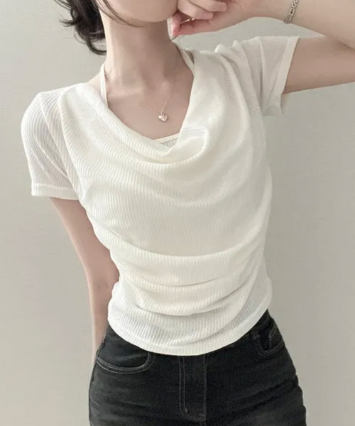 VIVID LADY（ビビッドレディー）の「ホルターレイヤード風 ドレープネック 半袖リブトップス（Tシャツ/カットソー・レディース・ブラック/アイボリー/チャコールグレー・FREE）」の8枚目の写真
