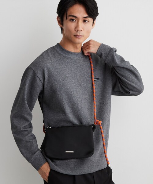 THE SHOP TK (ザ ショップ ティーケー )の「多ポケット コンパクト ショルダーバッグ(ショルダーバッグ・メンズ・ブラック系5/グレー/ブラック・00)」の8枚目の写真