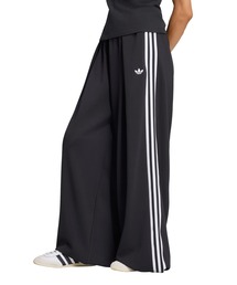 adidas/アディダス adidas Originals by JENNIE BLACK PINK/PLEATED TP