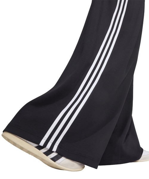 adidas（アディダス）の「adidas/アディダス　adidas Originals by JENNIE BLACK PINK/PLEATED TP（その他パンツ・レディース・ブラック/ベージュ・SMALL/MEDIUM/LARGE/X-LARGE）」の8枚目の写真