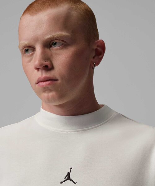 JORDAN BRAND(ジョーダンブランド)の「ジョーダン スポーツ メンズ Dri-FIT ゴルフ ロングスリーブ モックネック スウェットシャツ / Jordan Sport Men's Dri-FIT Golf Long-Sleeve Mock Neck Sweatshirt IF2934-133 Sail(スウェット・メンズ・クリーム・S/M/L/XL)」の3枚目の写真