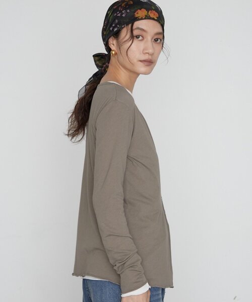 LOUNGEDRESS(ラウンジドレス)の「《レイヤードスタイル》キュプラコットンVカーディガン 秋服(カーディガン/ボレロ・レディース・ブラック/オフホワイト/モカ・FREE)」の21枚目の写真