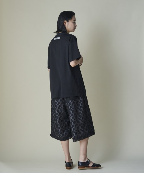 mintdesigns(ミントデザインズ)の「Floral Jacquard Volume Pants(その他パンツ・レディース・ブラック/ホワイト・ONESIZE)」の4枚目の写真