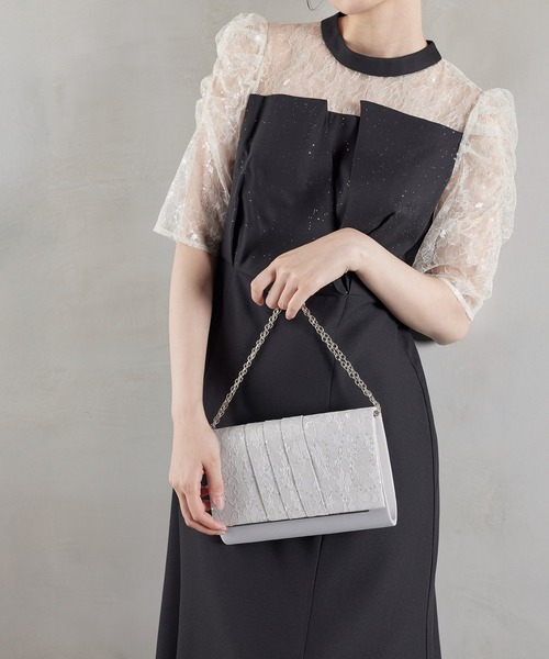 Kana(カナ)の「スパンコールレースベルトクラッチバッグ パーティー 結婚式 お呼ばれ オケージョン(クラッチバッグ・レディース・ベージュ/ブラック/シルバー・フリー)」の12枚目の写真