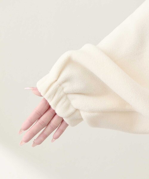 Belle Charme（ベルシャルム）の「【Belle Charme】Belle Logo Docking Fleece（ニット/セーター・レディース・ブラック/ベージュ/オフホワイト・FREE）」の14枚目の写真