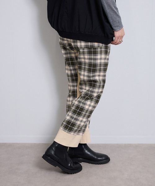 vent blanc(ヴァンブラン)の「ヴァンブラン vent blanc コンビネーション デザインパンツ(スウェットパンツ・レディース・ベージュ/インディゴブルー・FREE)」の4枚目の写真
