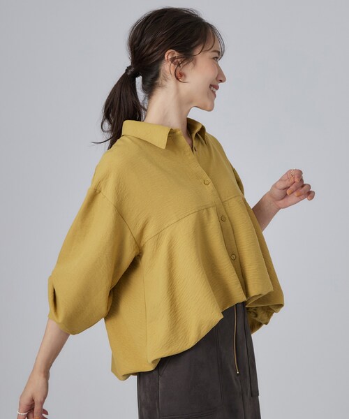 SHOO・LA・RUE(シューラルー)の「【S-LL/洗濯機可】インせず即こなれる 裾バルーンシャツ(シャツ/ブラウス・レディース・マスタード/ブラック/アイボリー・02/04/03/01)」の13枚目の写真