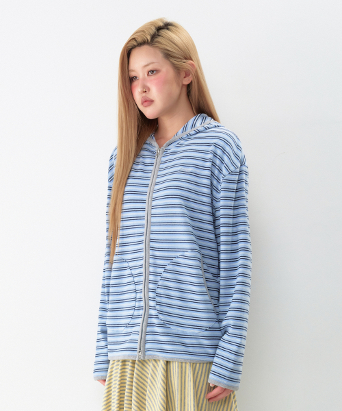 AMESWORLDWIDE(アメスワールドワイド)の「ストライプ ソフトフーディ ジップアップ ブルー(パーカー・レディース・その他・SMALL/MEDIUM)」の9枚目の写真