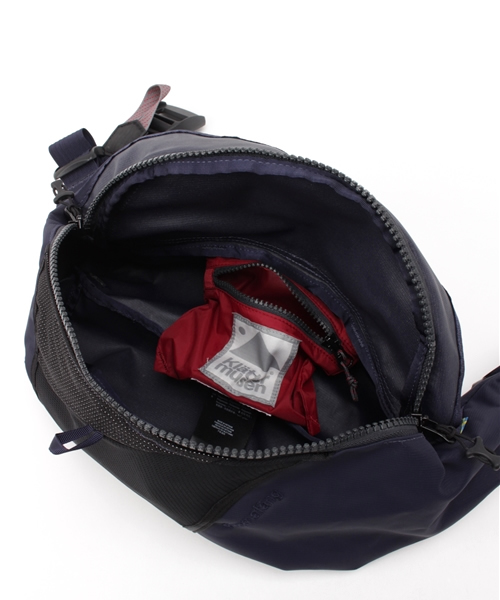 JOURNAL STANDARD（ジャーナルスタンダード）の「KLATTERMUSEN /クレッタルムーセン : FIMMAFANG 2.0/ショルダーバッグ（ボディバッグ/ウエストポーチ・メンズ・ネイビー・FREE）」の9枚目の写真