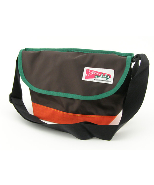 SHIPS（シップス）の「TABAN MUHELY:SMALL FLAP BAG（ショルダーバッグ・メンズ・ブラウン/ワイン/ネイビー/グレー・ONE SIZE）」の5枚目の写真