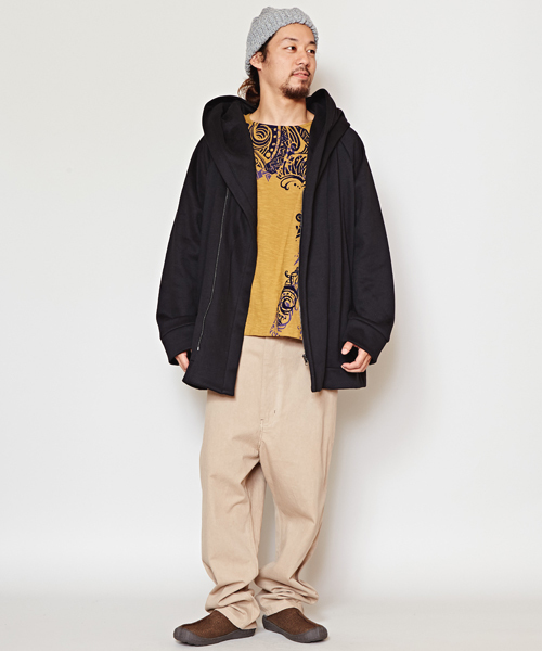 チャイハネ（チャイハネ）の「【チャイハネ】yul ボリュームカラーMEN'Sシンプルパーカー（パーカー・メンズ・グリーン/チャコール/ネイビー/ブラック/ワイン・FREE）」の11枚目の写真