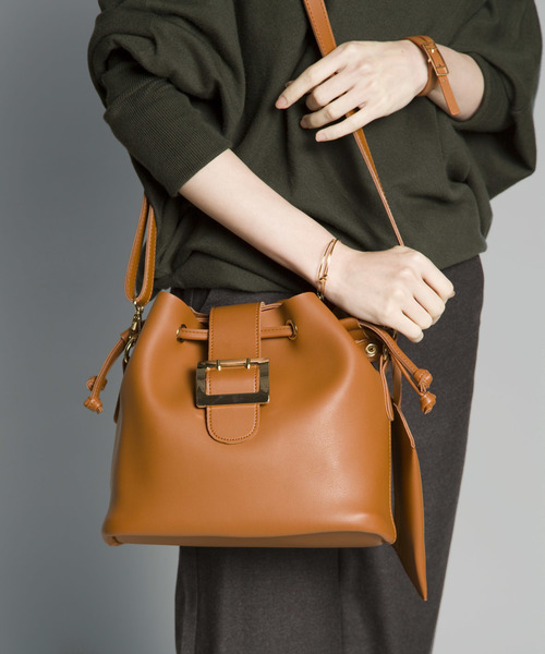 PLAIN CLOTHING（プレーンクロージング）の「ワンハンドルバッグ/ショルダーバッグ【PLAIN CLOTHING】（ショルダーバッグ・レディース・ブラック/グレー/グリーン/ボルドー/キャメル/ネイビー・FREE）」の5枚目の写真