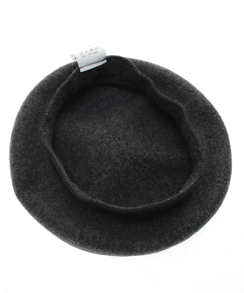 BEAUTY&YOUTH UNITED ARROWS（ビューティーアンドユースユナイテッドアローズ）の「BY フェルトファー ベレエ帽 ◆（ハンチング/ベレー帽・レディース・ダークグレー/ベージュ/ピンク・フリー）」の6枚目の写真