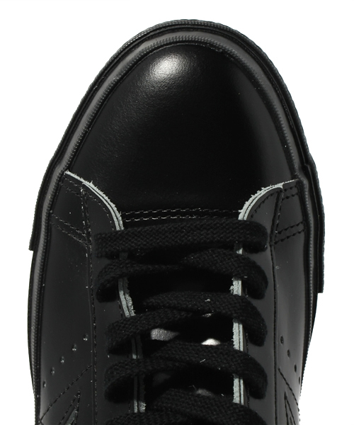 CONVERSE(コンバース)の「ONE STAR J/ワンスター J(スニーカー・メンズ・ホワイト×ブラック/ホワイト×レッド/ブラック×ホワイト/ブラック×ブラック・4.5/5/5.5/6/6.5/7/7.5/8/8.5/9/9.5/10.5)」の8枚目の写真