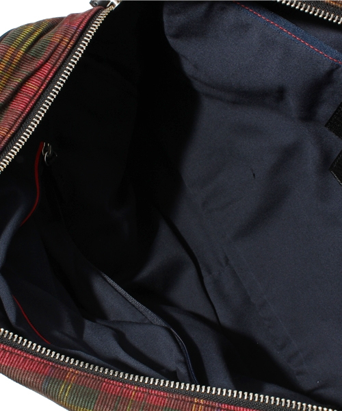 TOMMY HILFIGER(トミーヒルフィガー)の「YATES II SMALL BRIEFCASE(ビジネスバッグ・メンズ・レッド・FREE)」の7枚目の写真