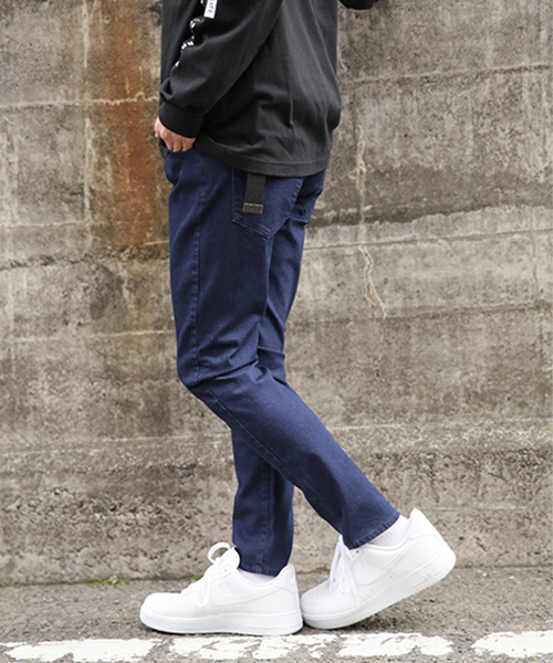 kutir（クティール）の「SLIM LONG PANTS / ストレッチデニムスリムスキニーパンツ（デニムパンツ・メンズ・ブラック/ワンウォッシュ・LARGE/SMALL/MEDIUM）」の8枚目の写真