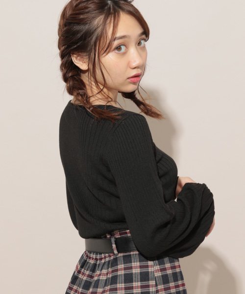apres jour（アプレジュール）の「袖ボリュームワイドリブトップス【ZOZOTOWN限定アイテム】（ニット/セーター・レディース・ブラック/ベージュ/オフホワイト/ボルドー/スモークピンク・フリー）」の11枚目の写真