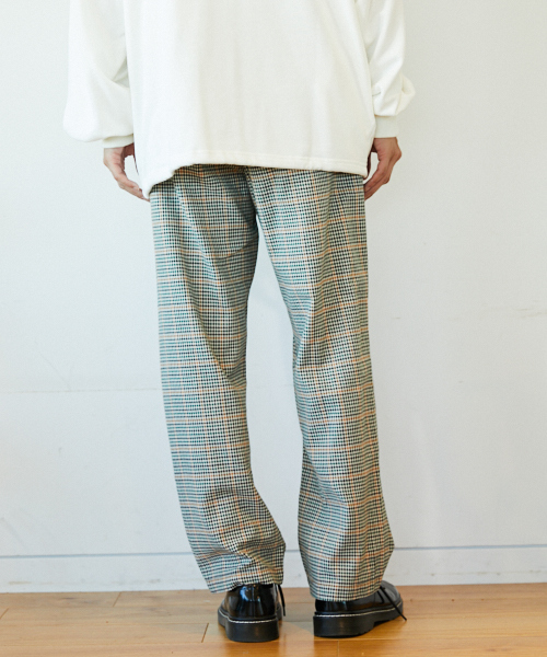 kutir(クティール)の「belted wide PT / ベルト付チェックワイドストレートパンツ(その他パンツ・メンズ・ベージュ系その他/ブラック/グレー系その他/ブラウン系その他/グリーン系その他/グレー系その他3/ベージュ系その他2/グレー系その他2・SMALL/MEDIUM/LARGE)」の10枚目の写真