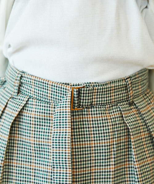 kutir(クティール)の「belted wide PT / ベルト付チェックワイドストレートパンツ(その他パンツ・メンズ・ベージュ系その他/ブラック/グレー系その他/ブラウン系その他/グリーン系その他/グレー系その他3/ベージュ系その他2/グレー系その他2・SMALL/MEDIUM/LARGE)」の12枚目の写真