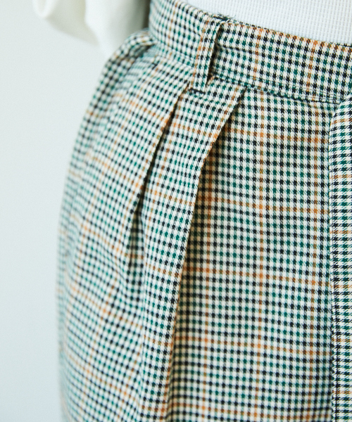 kutir(クティール)の「belted wide PT / ベルト付チェックワイドストレートパンツ(その他パンツ・メンズ・ベージュ系その他/ブラック/グレー系その他/ブラウン系その他/グリーン系その他/グレー系その他3/ベージュ系その他2/グレー系その他2・SMALL/MEDIUM/LARGE)」の13枚目の写真