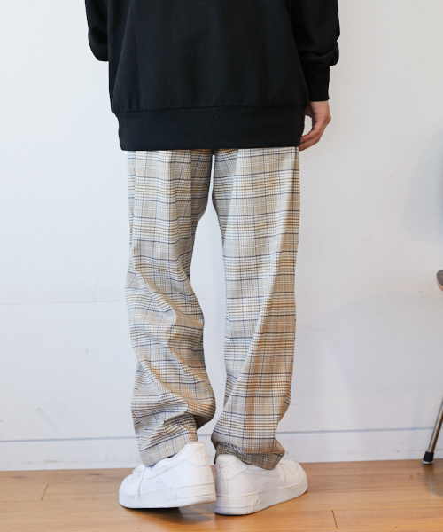 kutir(クティール)の「belted wide PT / ベルト付チェックワイドストレートパンツ(その他パンツ・メンズ・ベージュ系その他/ブラック/グレー系その他/ブラウン系その他/グリーン系その他/グレー系その他3/ベージュ系その他2/グレー系その他2・SMALL/MEDIUM/LARGE)」の18枚目の写真