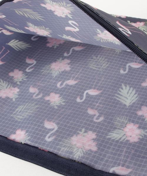 classicalelf(クラシカルエルフ)の「映えるプリント柄のトラベルポーチ6点セット(トラベルグッズ・レディース・ブラック/ピンク/ネイビー/ブルー/グリーン・ONE SIZE)」の7枚目の写真