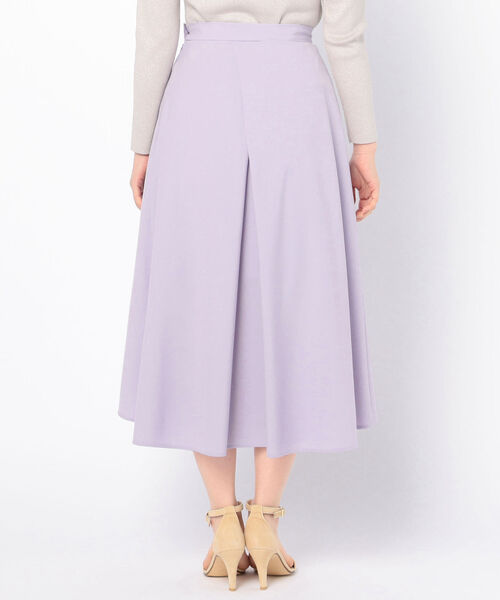 NOLLEY’S Sophi（ノーリーズソフィ）の「サラサラバックスリットスカート（スカート・レディース・ネイビー/ラベンダー/ベージュ・38/34/36）」の17枚目の写真