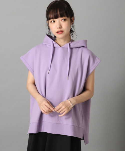 LOWRYS FARM（ローリーズファーム）の「フードフレンチスリーブ　837706（Tシャツ/カットソー・レディース・パープル/オフホワイト/ブラック/ベージュ・FREE）」の4枚目の写真