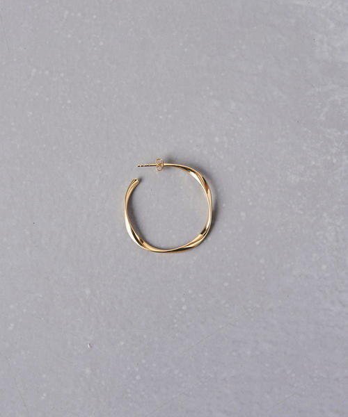UNITED ARROWS（ユナイテッドアローズ）の「別注＜PHILIPPE AUDIBERT（フィリップ オーディベール）＞CHARLEE フープピアス†（ピアス（両耳用）・レディース・ゴールド・FREE）」の3枚目の写真