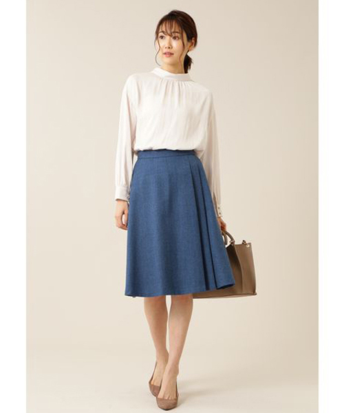 NATURAL BEAUTY BASIC（ナチュラルビューティーベーシック）の「ヴィンテージサテンギャザーブラウス（シャツ/ブラウス・レディース・ネイビー/オフホワイト/ピンク/ピンク系その他5・SMALL/MEDIUM）」の10枚目の写真