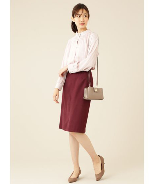 NATURAL BEAUTY BASIC（ナチュラルビューティーベーシック）の「ヴィンテージサテンギャザーブラウス（シャツ/ブラウス・レディース・ネイビー/オフホワイト/ピンク/ピンク系その他5・SMALL/MEDIUM）」の6枚目の写真