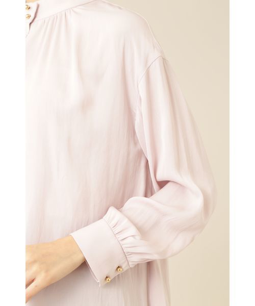 NATURAL BEAUTY BASIC（ナチュラルビューティーベーシック）の「ヴィンテージサテンギャザーブラウス（シャツ/ブラウス・レディース・ネイビー/オフホワイト/ピンク/ピンク系その他5・SMALL/MEDIUM）」の12枚目の写真