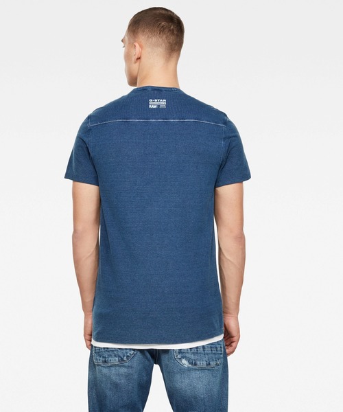 G-STAR（ジースター）の「Indigo RAW Embro GR Pocket T-Shirt（Tシャツ/カットソー・メンズ・インディゴブルー・SMALL/MEDIUM/LARGE/X-LARGE/X-SMALL/XX-SMALL）」の3枚目の写真