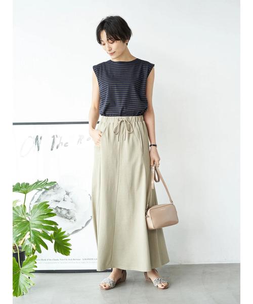 AMERICAN HOLIC（アメリカンホリック）の「ノースリーブ裾スリットカットプルオーバー1（Tシャツ/カットソー・レディース・オフホワイト/ピンク/ブルー系その他2/ブラック系その他4/グリーン/マルチ・M/L）」の18枚目の写真