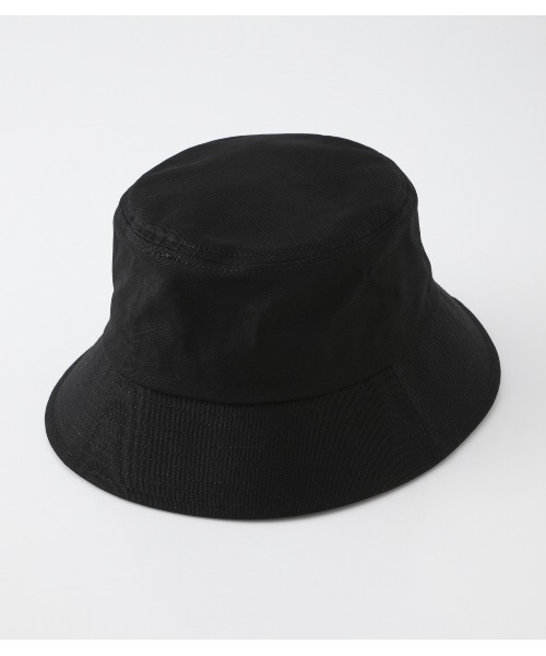AZUL by moussy(アズールバイマウジー)の「AZUL LOGO BUCKET HAT/AZULロゴバケットハット(ハット・メンズ・ブラック/オフホワイト・FREE)」の4枚目の写真