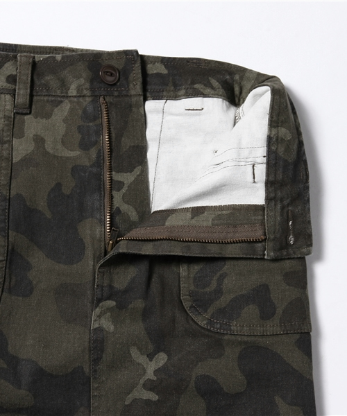 Ray BEAMS(レイビームス)の「Ray BEAMS / カモフラ ストレッチ タイトスカート(スカート・レディース・オリーブ・0/1)」の7枚目の写真