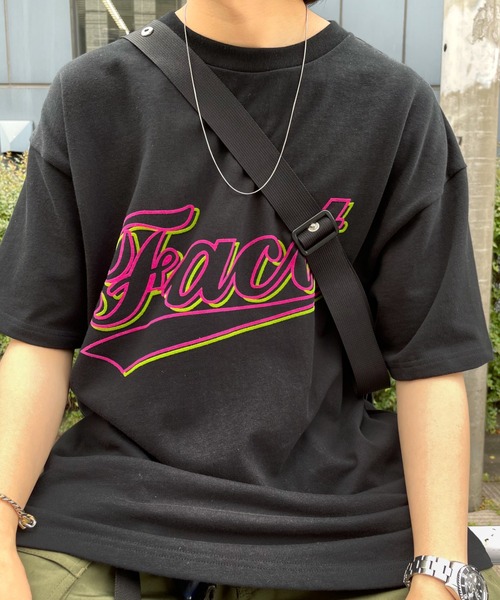 WHO'S WHO gallery（フーズフーギャラリー）の「COOPER FACTフロッキーTEE（Tシャツ/カットソー・メンズ・ネイビー/ブラック/ブルー/アッシュグレー・FREE）」の12枚目の写真