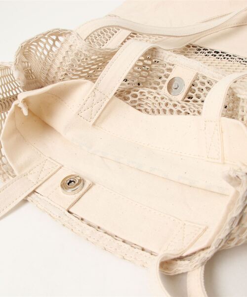 Samansa Mos2 blue（サマンサモスモスブルー）の「メッシュ＆キャンバスセットトートバッグ（トートバッグ・レディース・キナリ/ベージュ/モカ・ﾌﾘ-）」の7枚目の写真