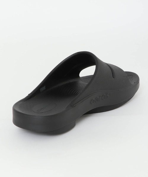 OOFOS（ウーフォス）の「OOFOS　Ooahh（サンダル・メンズ・ブラック/ブラウン・8/9/7）」の8枚目の写真