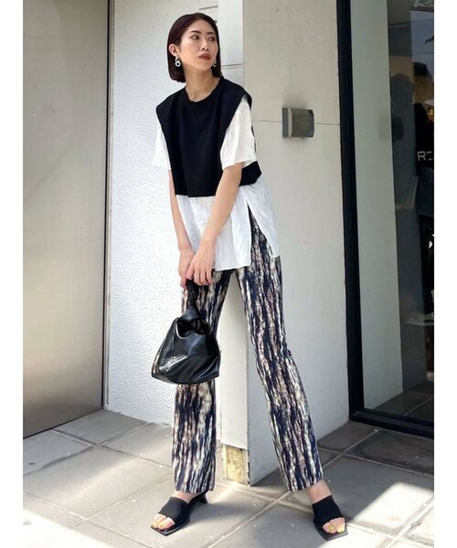 EMODA（エモダ）の「ウェーブテクスチャーハイウエストパンツ（その他パンツ・レディース・ブラック/その他/その他1・SMALL/MEDIUM）」の5枚目の写真