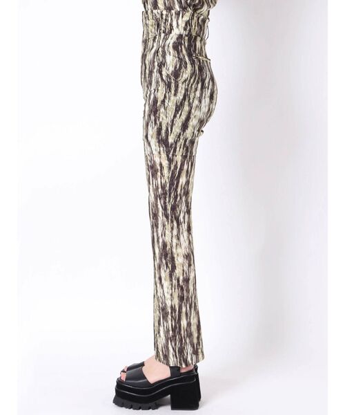 EMODA（エモダ）の「ウェーブテクスチャーハイウエストパンツ（その他パンツ・レディース・ブラック/その他/その他1・SMALL/MEDIUM）」の15枚目の写真