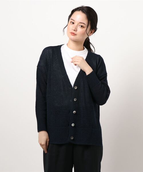 IENA(イエナ)の「麻混テープヤーン Vネックカーディガン◆(ニット/セーター・レディース・ホワイト/ベージュ/ネイビー・FREE)」の15枚目の写真