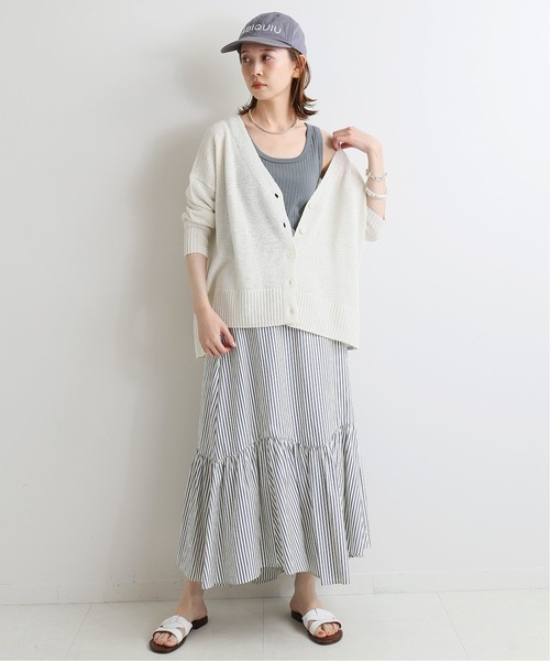 IENA(イエナ)の「麻混テープヤーン Vネックカーディガン◆(ニット/セーター・レディース・ホワイト/ベージュ/ネイビー・FREE)」の4枚目の写真