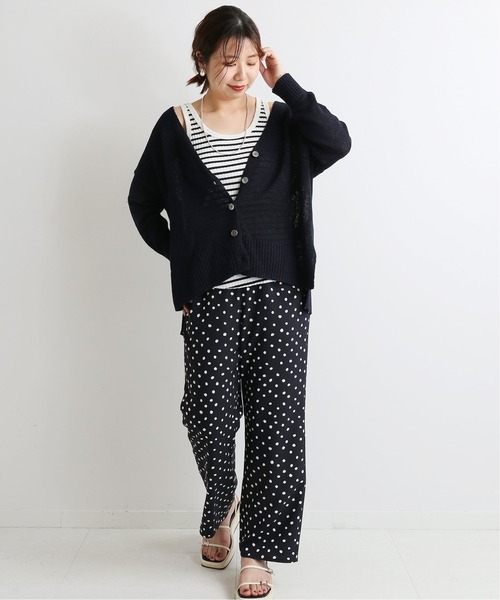 IENA(イエナ)の「麻混テープヤーン Vネックカーディガン◆(ニット/セーター・レディース・ホワイト/ベージュ/ネイビー・FREE)」の9枚目の写真