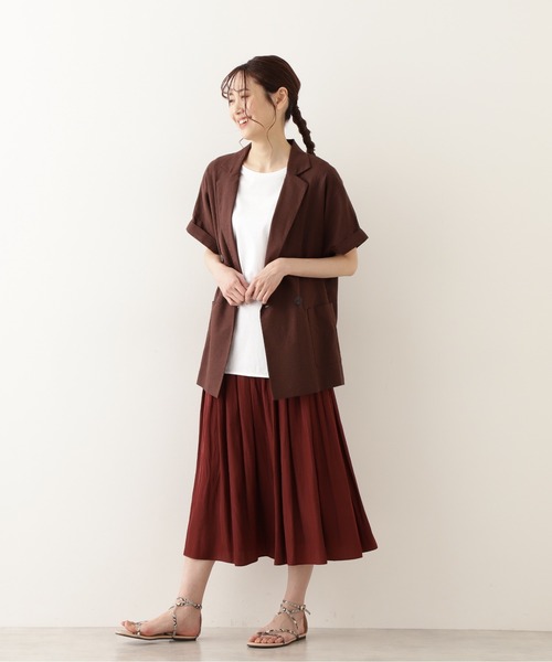 NATURAL BEAUTY BASIC（ナチュラルビューティーベーシック）の「リネン混リラックステーラードジャケット/0171255670（テーラードジャケット・レディース・ブラウン/ベージュ・SMALL/MEDIUM）」の4枚目の写真