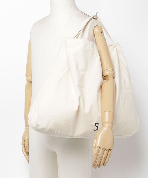 CLANE（クラネ）の「5th SHOPPER BAG（ショルダーバッグ・レディース・アイボリー・FREE）」の5枚目の写真