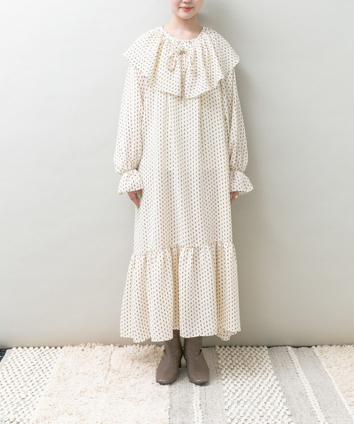 UR Lab.（アーバンリサーチラボ）の「衿付きダイヤドットワンピース（ワンピース・レディース・ブラック/アイボリー・FREE）」の4枚目の写真